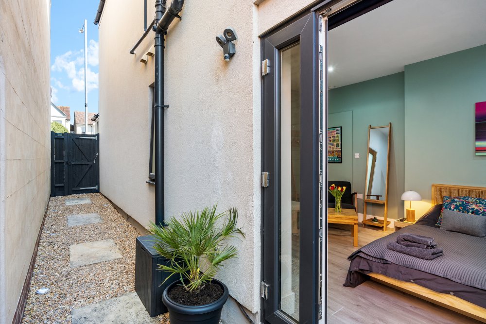 Seagull Studio – entrance