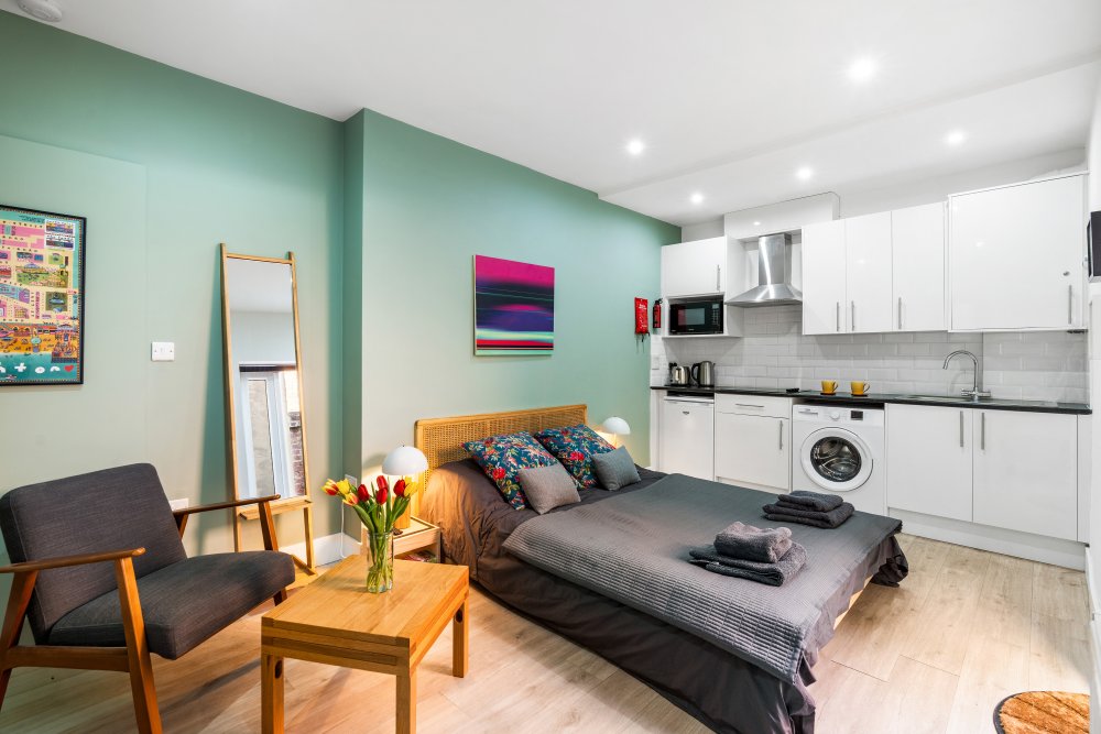 Bedroom – landscape 2