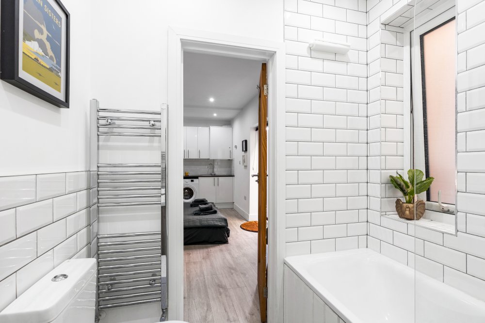 Bathroom – second landscape